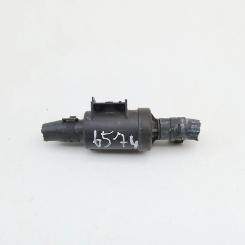 Audi solenoid valve - q3,